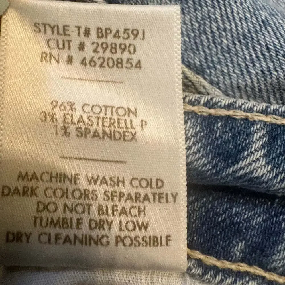 Just Black Denim High Rise Slim Cropped Bootcut Jeans 31 Light Wash NWT - Picture 6 of 7
